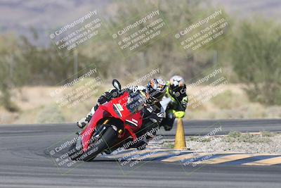 media/Oct-30-2025-Racers Edge (Thu) [[dabbdaf680]]/3-B Group/Session 5 (Turn 6)/